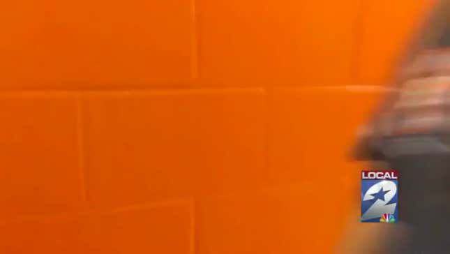 An Astros Vendor Pooped Next To His Snow Cones