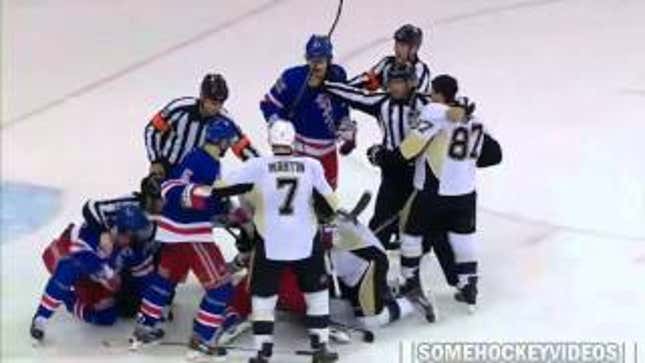 Henrik Lundqvist Subtly Sprays Water On Sidney Crosby While Skating By