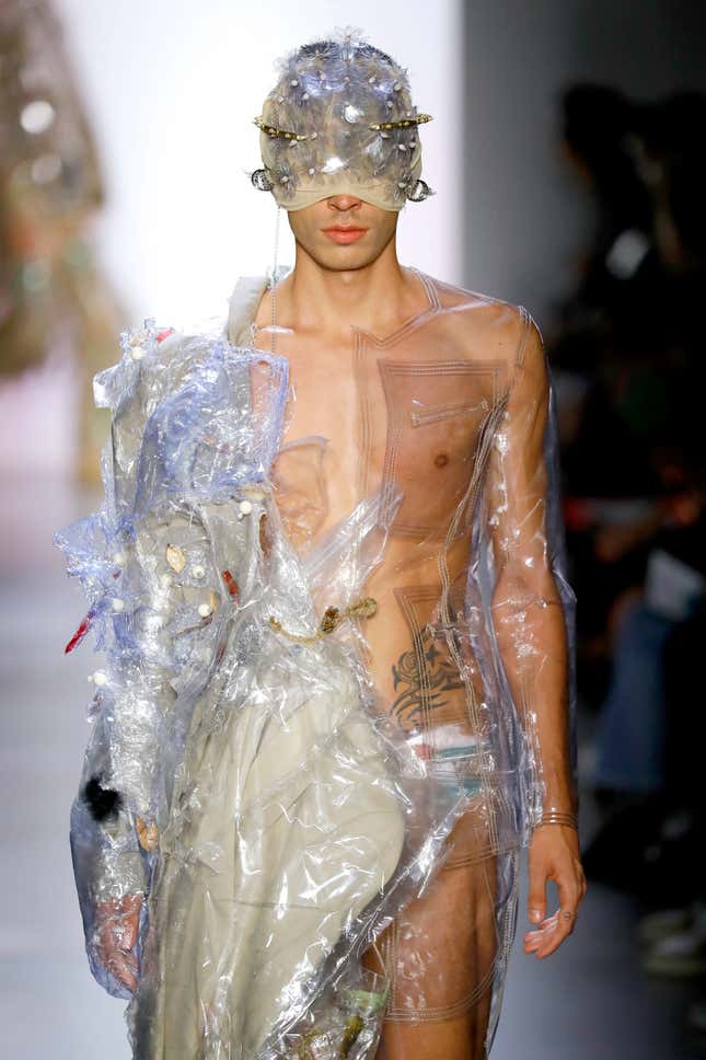 Image for article titled You Can Never Have Too Many Hangers