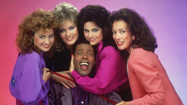 Dixie Carter (far right) with Designing Women castmates Annie Potts, Jean Smart, Meshach Taylor, and Delta Burke.
