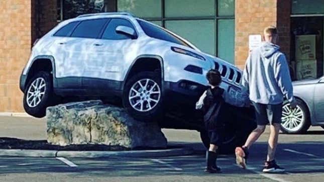 Image for article titled Here's Another SUV-Defeating Rock. Does Your Town Have One? Let Us Know.