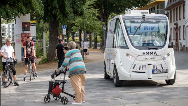 Image for article titled It&#39;s Time to Give Semi-Autonomous Cars a Driving Test