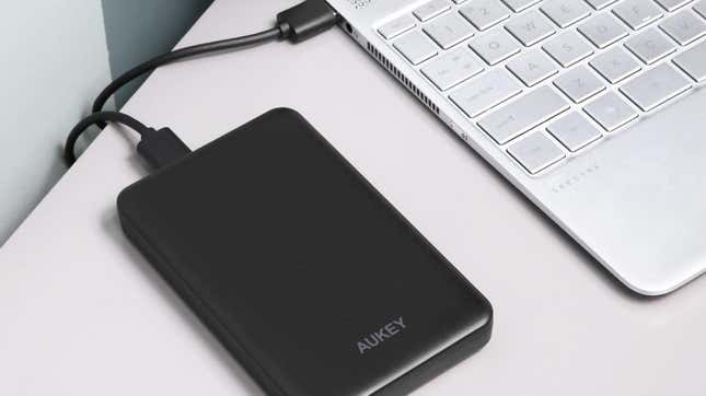 Aukey 2.5&quot; USB Hard Drive/SSD Enclosure | $8 | Amazon | Promo code LUWHFLCQ