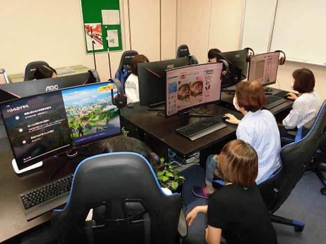 Image for article titled In Japan, An Esports Facility Is Opening For Elderly People