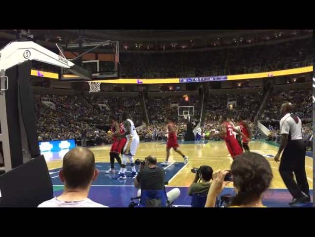 Steph Curry And The Warriors Are Already Blessing Us With Gorgeous Highlights