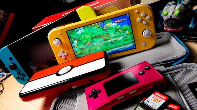 Nintendo Switch Lite Review: A Love Letter to Handheld Gamers