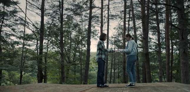 Six episodes in, folks in <i>Castle Rock</i> are getting on the same page