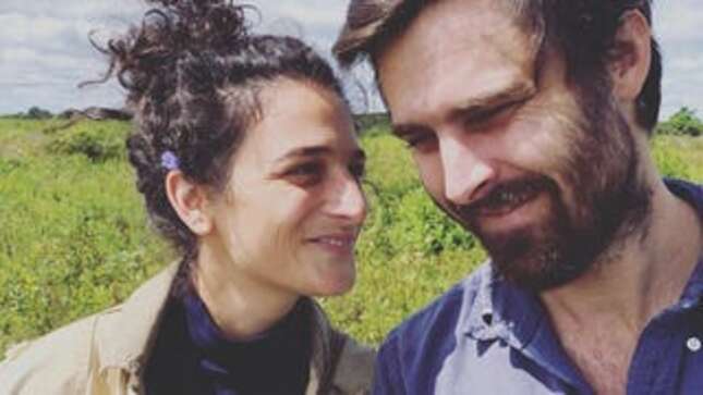 Jenny Slate Is Engaged, But Not to Captain America