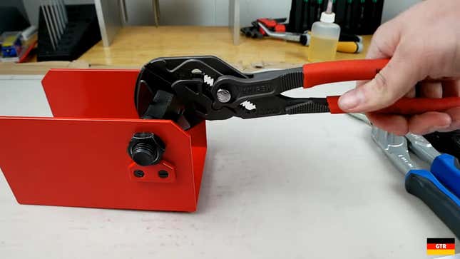 Image for article titled Cool Tool: The Pliers Wrench Is An Awesome Take On A Couple Of Old Tools