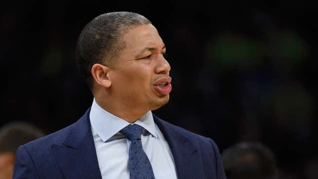 Image for article titled The Lakers' Bumbling Courtship Of Tyronn Lue Appears To Have Hit A Snag