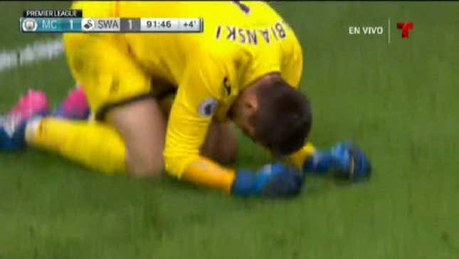 Manchester City Supporters Praise Jesus After Stoppage-Time Goal