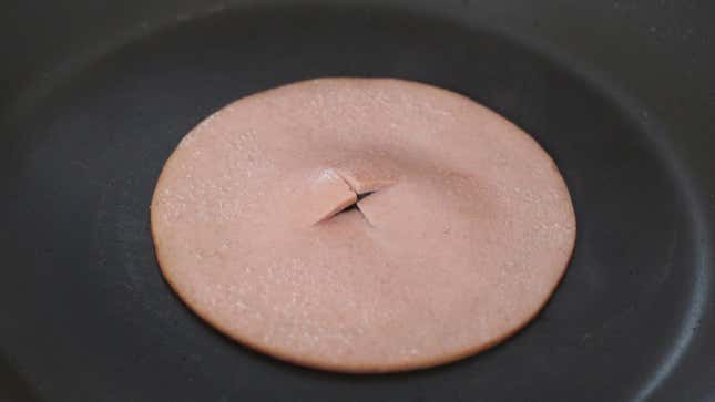Image for article titled Make an 'X' in Your Bologna Before Frying