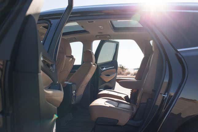 Image for article titled The 2019 Buick Enclave Is Quietly Excellent