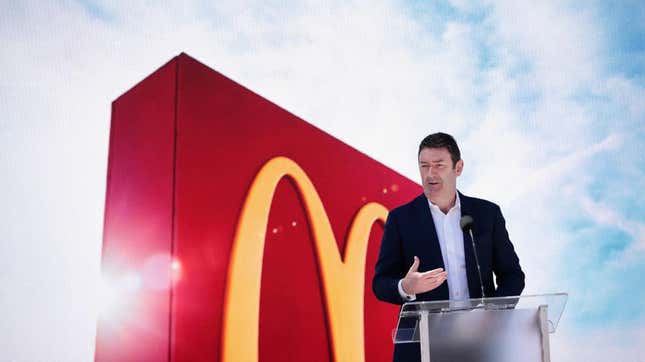 Former McDonald’s CEO Stephen Easterbrook unveiling the new McDonald’s headquarters in Chicago in 2018