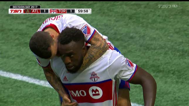 Sebastian Giovinco Celebrates By Finishing Off Beer Thrown On Field By Fan<em></em>