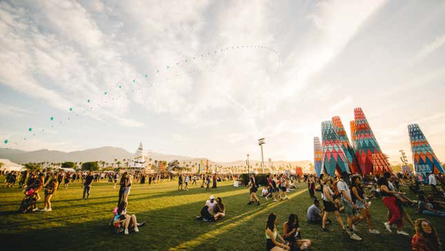 Here's What Celebrities Wore to Coachella (Spoiler: It's Clothes)