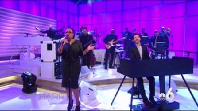 Oprah Sang on <i>Harry</i> Today (???)