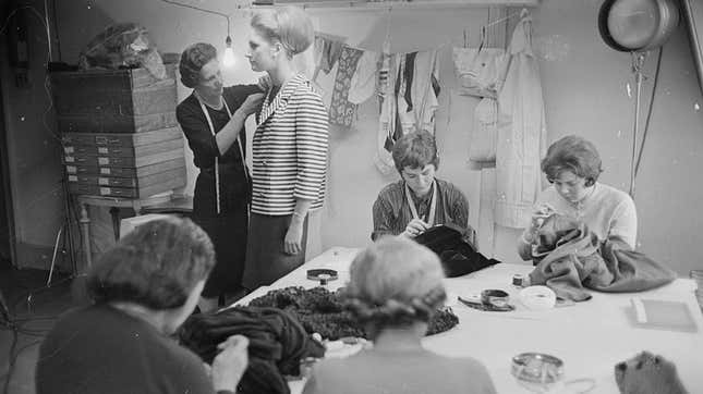 Image for article titled Regular Kids Roll in the Dirt All Summer, Rich Kids Go to Fashion Camp