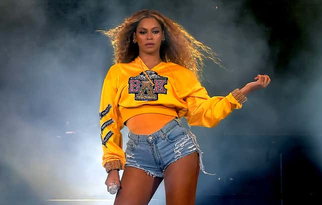 Image for article titled Beyoncé Urges Kentucky Attorney General to Bring Breonna Taylor&#39;s Killers to Justice