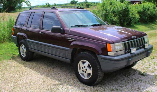 Image for article titled This $3,900 &#39;Holy Grail&#39; Jeep Grand Cherokee Was A Hell Of A Deal But I Somehow Resisted The Temptation