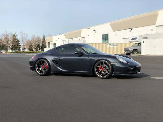 Image for article titled At $20,000, Could This “Lightly Modded” 2007 Porsche Cayman S Get You To Lighten Your Wallet?