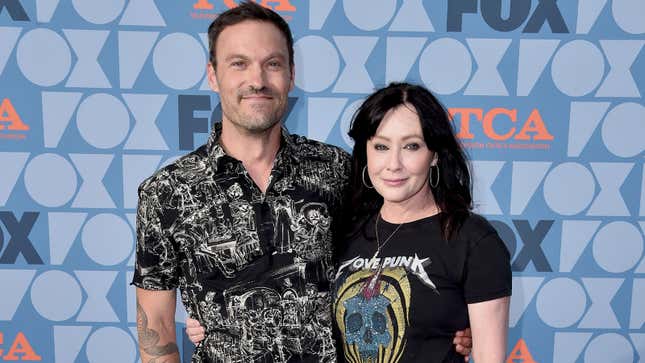 Image for article titled Shannen Doherty Has, Uh, 'Interesting' Things to Say About Feuding With 90210 Castmates
