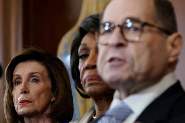 Auntie Maxine Made All the Faces We Were Feeling About Trump's ...