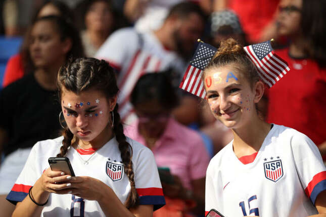 Image for article titled Happy Belated Birthday, America. Let's Indulge in a Single Moment of Patriotism