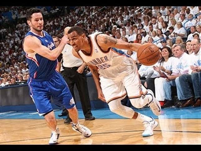We Need To Talk About Thabo Sefolosha Dunking On DeAndre Jordan's Face