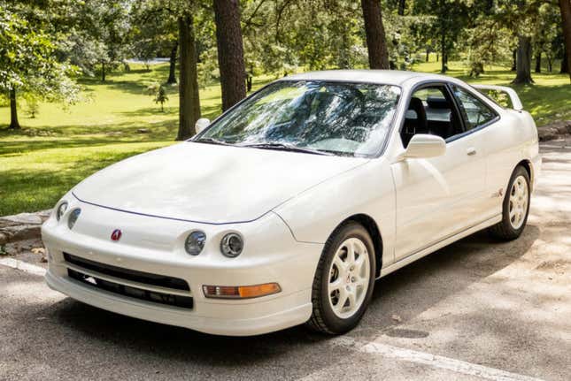 Image for article titled Here Are Some Offensively Expensive Cars Bring A Trailer Sold Last Year