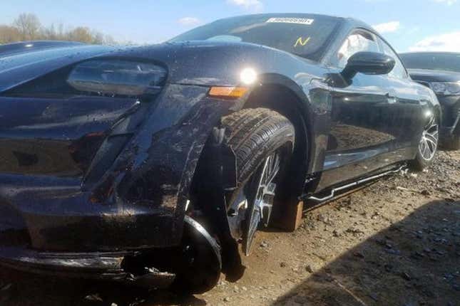Image for article titled Porsche Taycan Turbo Earns Mark Of True Performance Car By Getting Totaled In Just 15 Miles