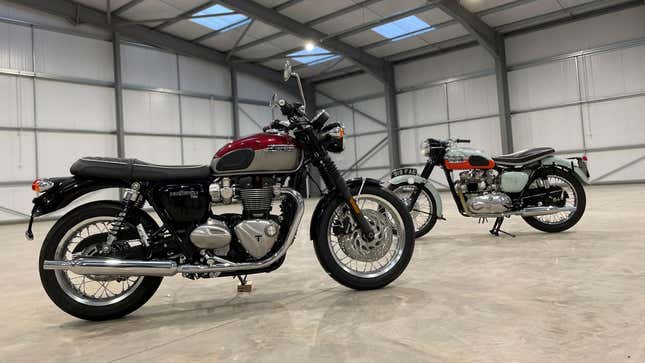 Image for article titled The 2021 Triumph Bonneville Range Gets More Great Retro