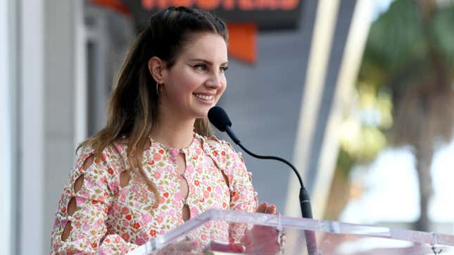 Image for article titled Here Are Some Rejected Poems From Lana Del Rey's Upcoming Poetry Debut