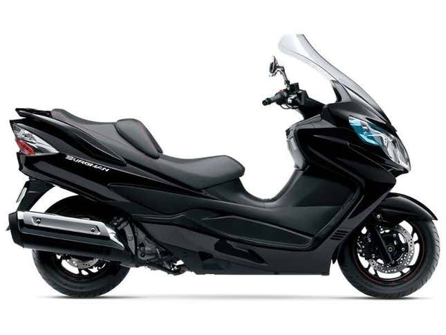 Image for article titled How to Get Back Into Motorcycles After a Long Break From Riding
