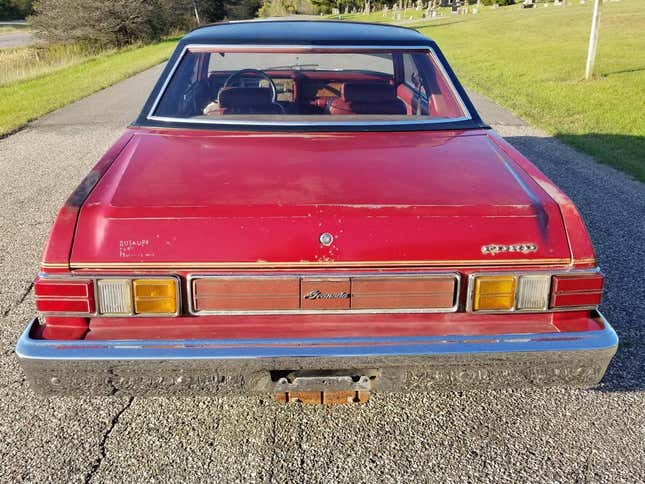 At $2,995, Is This V8 1977 Ford Granada A Hipster’s Dream?