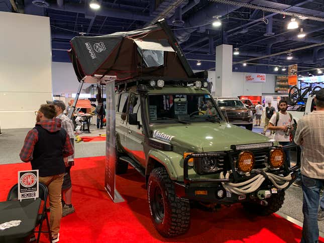 Image for article titled Here Is Everything Awesome I Could Find At SEMA This Year