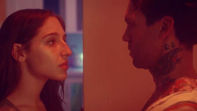 Image for article titled Bella Thorne's Debut Porn Film Is a Murderous Tale of Emasculation and 'Dominant, Prominent Pussy'