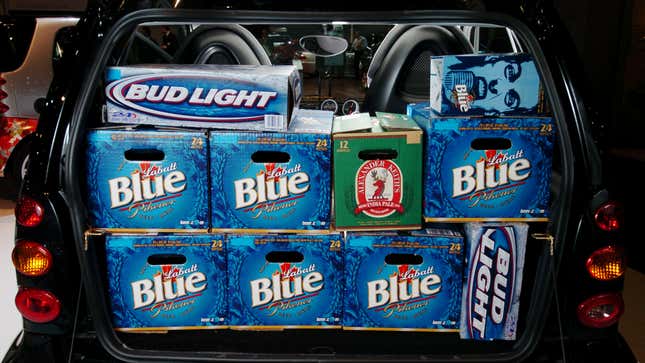 Image for article titled PSA: Case of beer not to be substituted for child booster seat