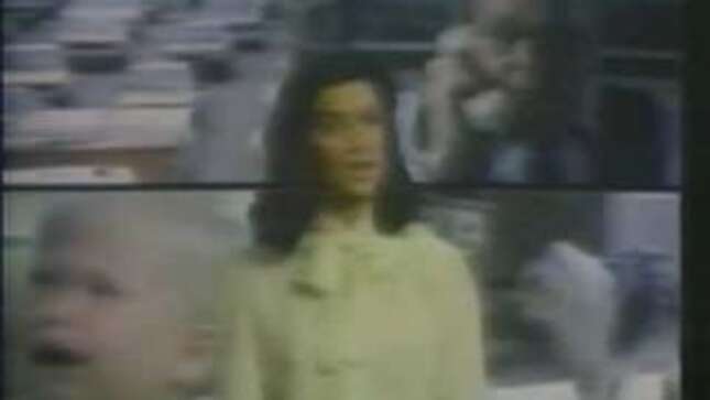 Hot Feminist Trend: Leaving it All Behind