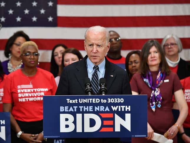 Image for article titled Congressman James Clyburn Wants Joe Biden to Choose a Black Woman as a Running Mate