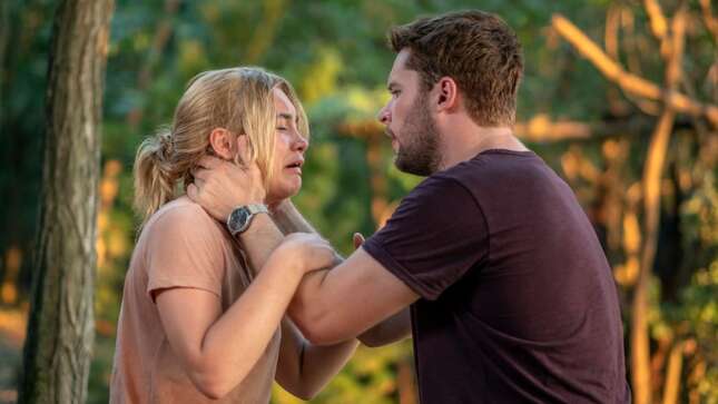 Image for article titled Midsommar is a deranged (and funny!) folk-horror nightmare from the director of Hereditary