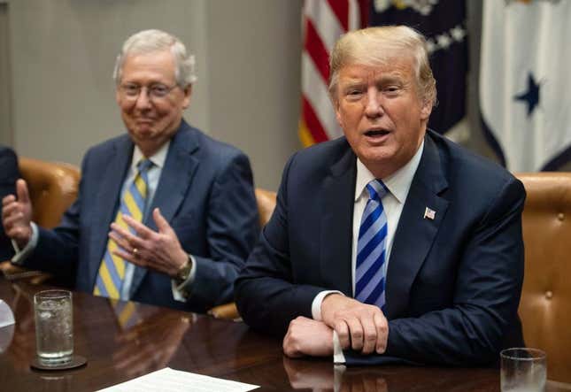 Image for article titled Trump Wanted to Mock Mitch McConnell’s Multiple Chins in Scathing Statement but Settled for ‘Unsmiling Political Hack’