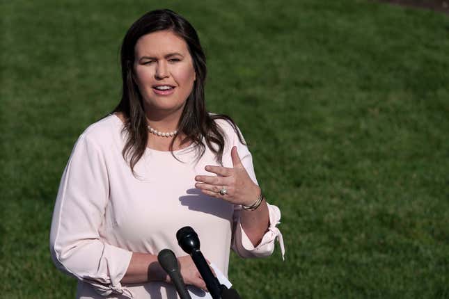 Image for article titled How Do You Know When the President Is Lying? Sarah ‘Suckabee’ Sanders’ Mouth Is Moving