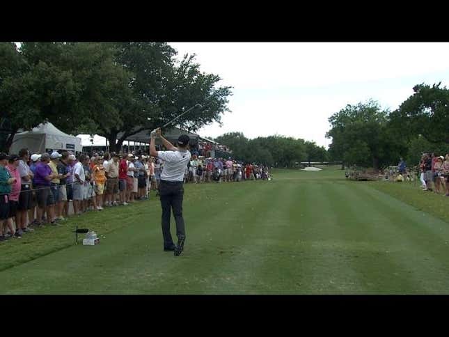 Golfer Kelly Kraft Misses Cut After Tee Shot Nails Bird Mid-Flight