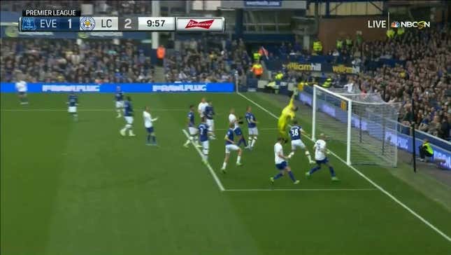 Marc Albrighton Free Kick Stunner Caps Wild Opening Ten Minutes Of Everton-Leicester City