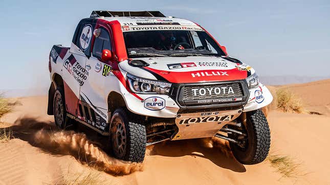 Image for article titled Fernando Alonso Is Officially On The Dakar Rally Roster With Toyota