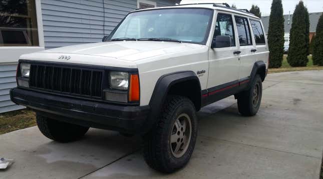 Image for article titled I'm Tired of Daily Driving a Shitbox So I'm Hunting for a Decent Winter Car