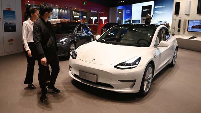 Image for article titled Tesla Recalls Almost 30,000 Cars From China, Citing Suspension Issues