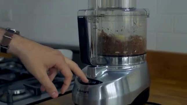 Make Better Burgers By Blending the Meat with Mushrooms