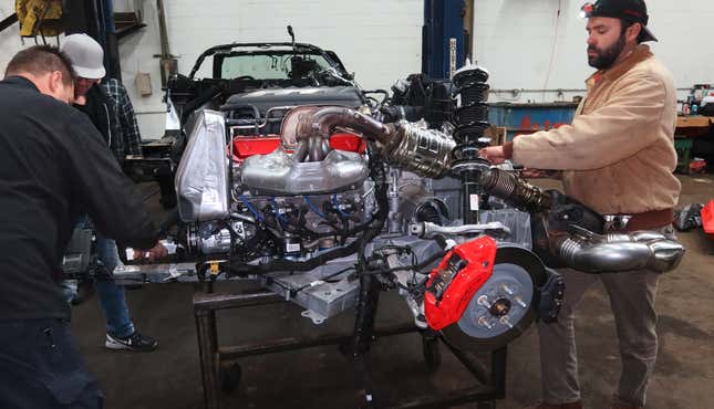 Image for article titled I Helped Reassemble A Stripped-Down 2020 Chevy Corvette C8. What I Saw Was Beautiful